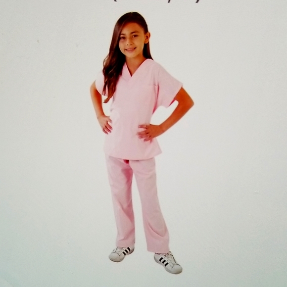 NWT KIDS MEDICAL SCRUBS PINK SIZE 4 - Picture 1 of 7